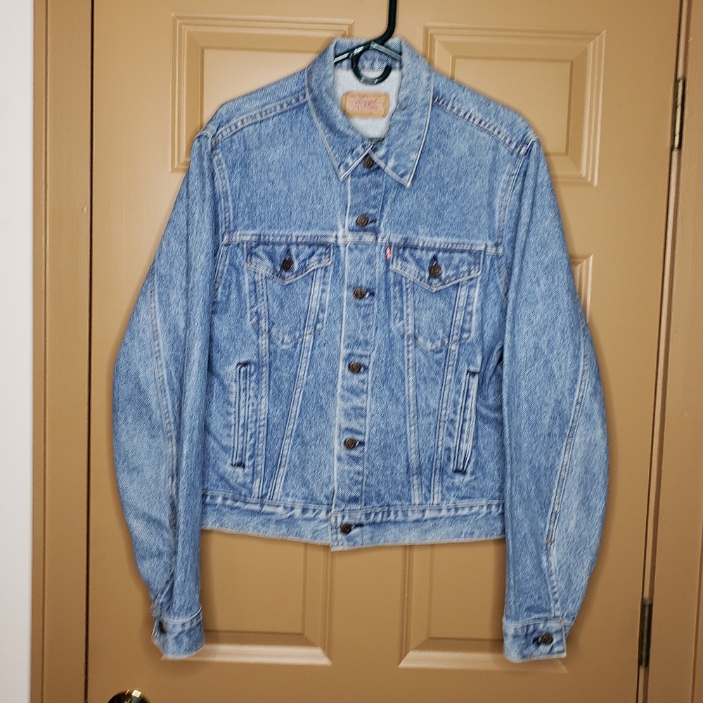 Levi Denim Jeans Jacket  Size 46